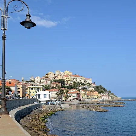 Casa Oreggi Tavole