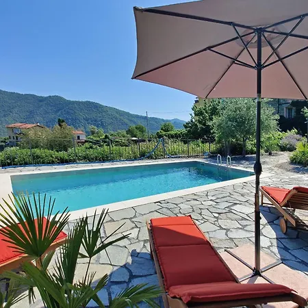 Holiday home Casa Oreggi
