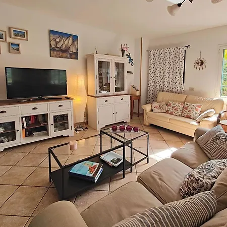 Holiday home Casa Oreggi